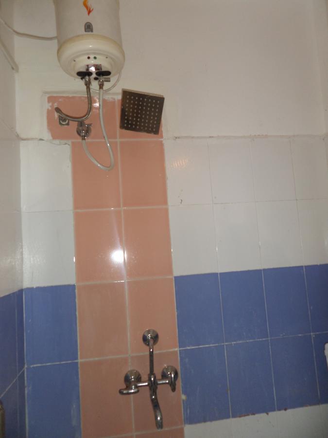 Hotel Royal Lodging Phursungi Ngoại thất bức ảnh